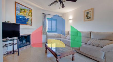 First line beach duplex penthouse with sea view, 3 bedrooms, 3 bathrooms