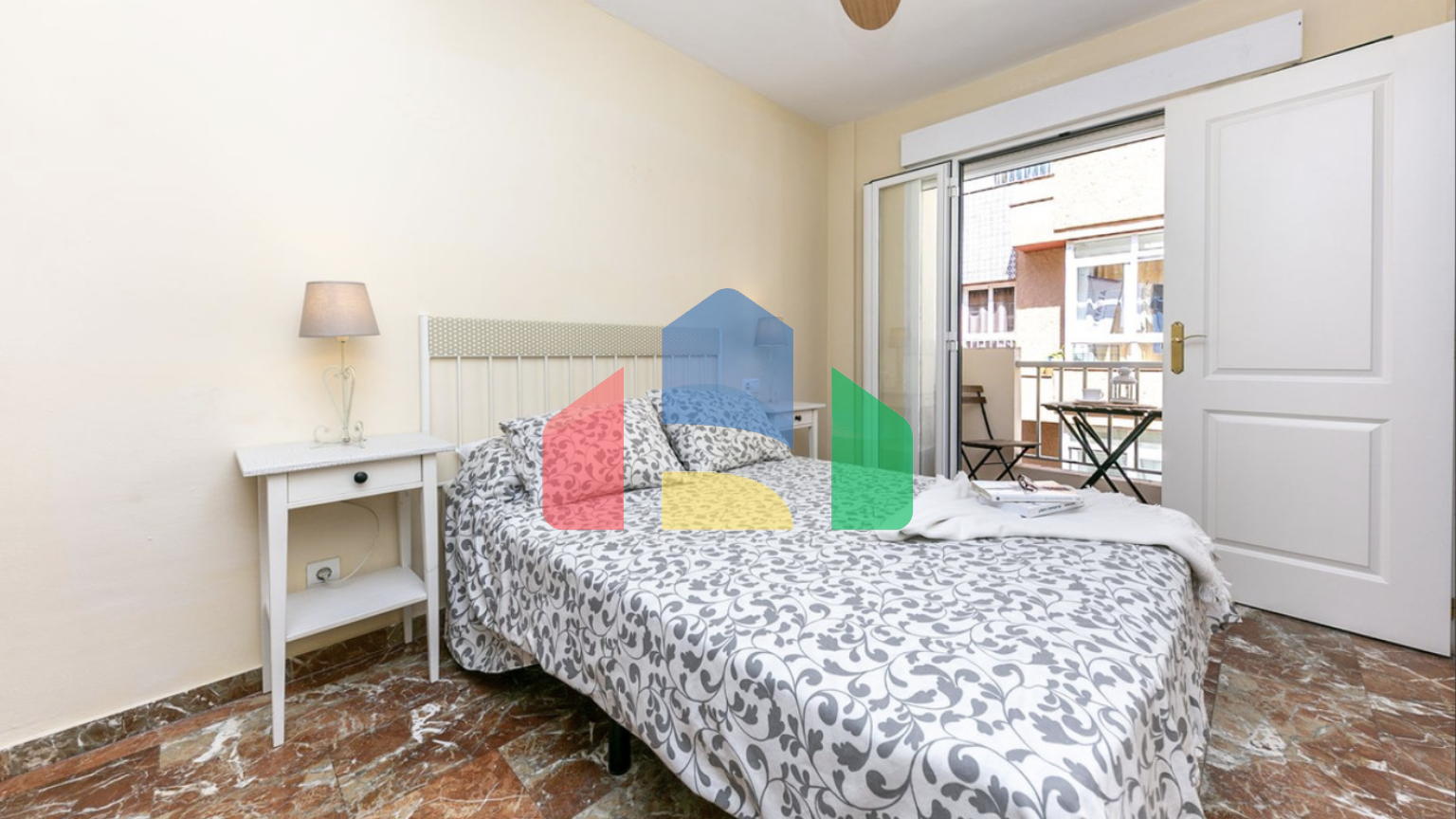 Квартира с 2 Спальнями в самом сердце Фуэнхиролы