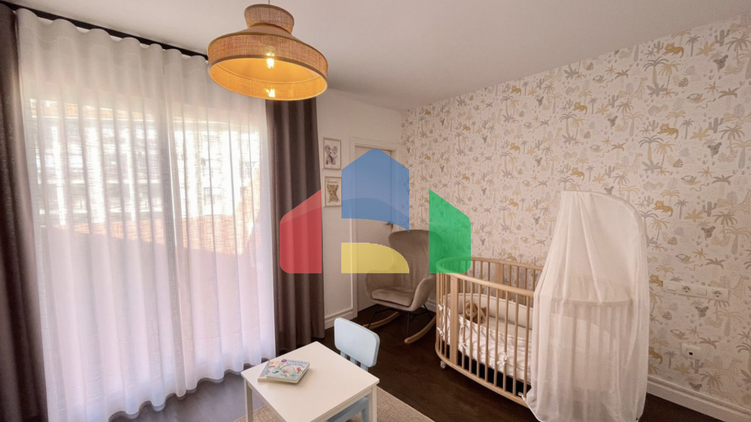 Светлый двухуровневый пентхаус с 2 спальнями и панорамным видом в Лос-Пакос, Фуэнхирола