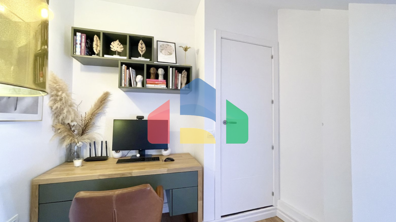 Светлый двухуровневый пентхаус с 2 спальнями и панорамным видом в Лос-Пакос, Фуэнхирола