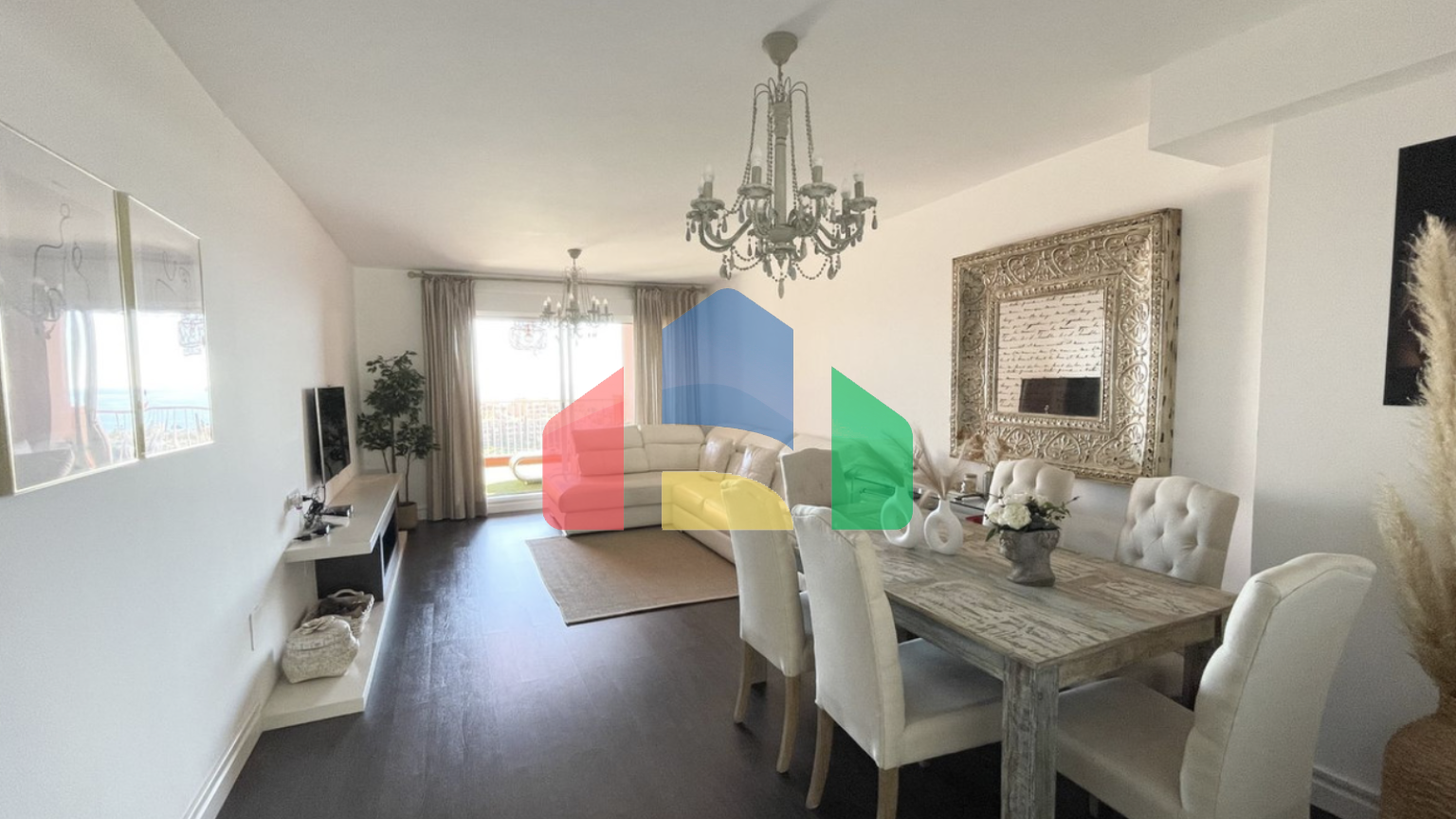 Светлый двухуровневый пентхаус с 2 спальнями и панорамным видом в Лос-Пакос, Фуэнхирола