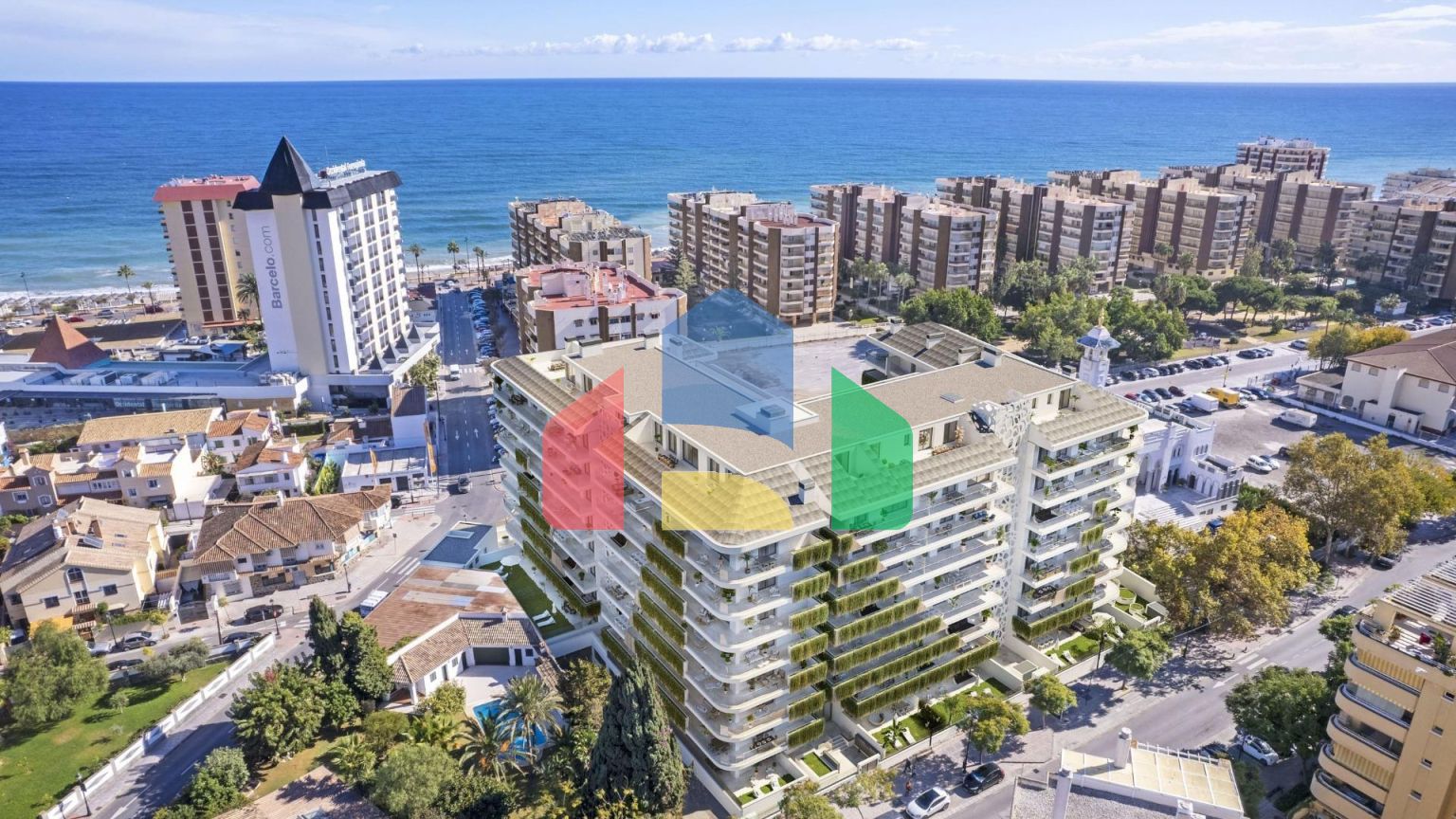 НОВЫЙ ЖИЛОЙ КОМПЛЕКС В ФУЭНХИРОЛЕ