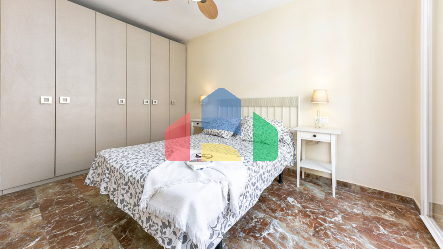 Квартира с 2 Спальнями в самом сердце Фуэнхиролы