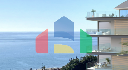 Роскошный пентхаус на пляже с потрясающим панорамным видом. Роскошный пентхаус на пляже с потрясающим панорамным видом.