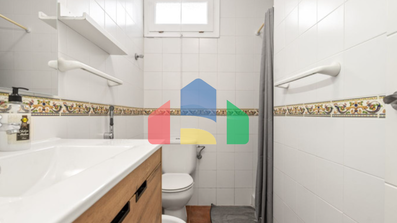 Очаровательная Квартира с Садом и 2 Спальнями с Видом на Бассейн в Сердце Торребланки