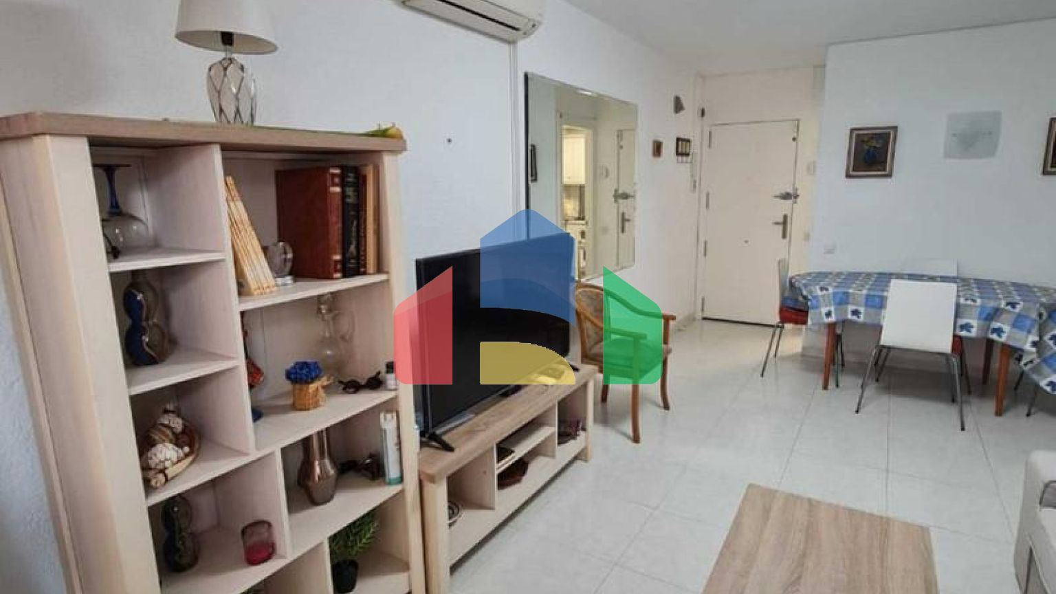 Уникальная возможность на первой линии пляжа ждет вас!