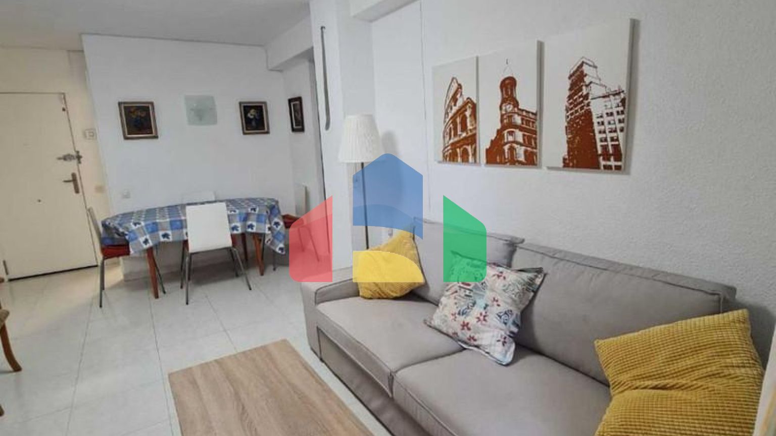 Уникальная возможность на первой линии пляжа ждет вас!