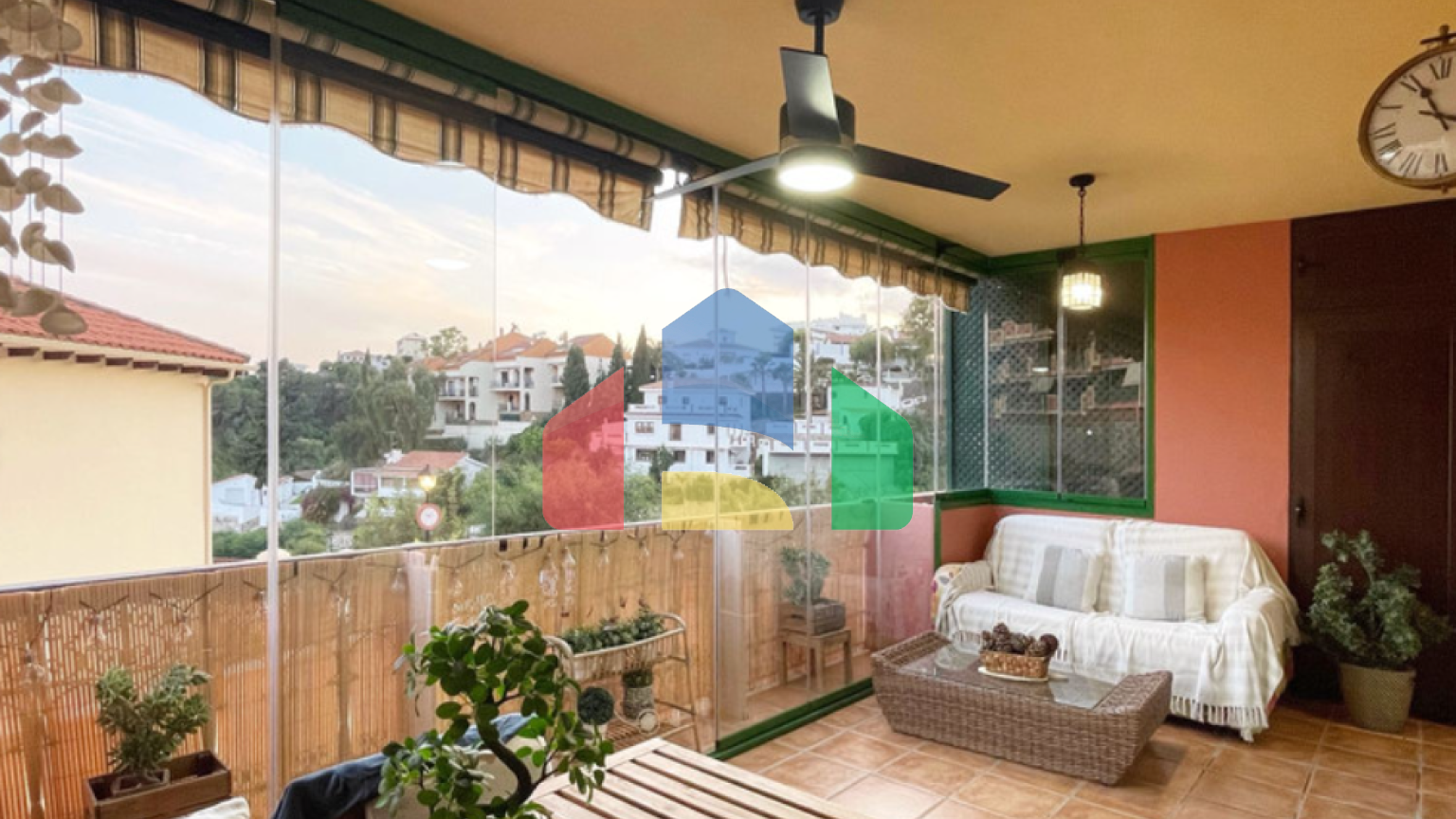 Светлая и Просторная Квартира в Торребланке — Идеальный Вариант для Жизни и Отдыха на Коста-дель-Соль