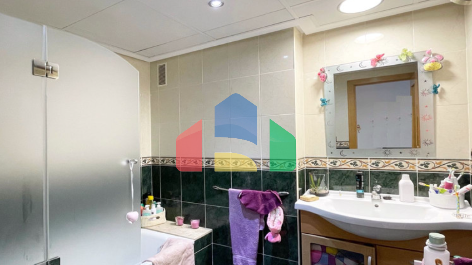 Светлая и Просторная Квартира в Торребланке — Идеальный Вариант для Жизни и Отдыха на Коста-дель-Соль