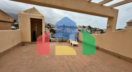 Потрясающий двухкомнатный пентхаус-дуплекс в Фуэнхироле