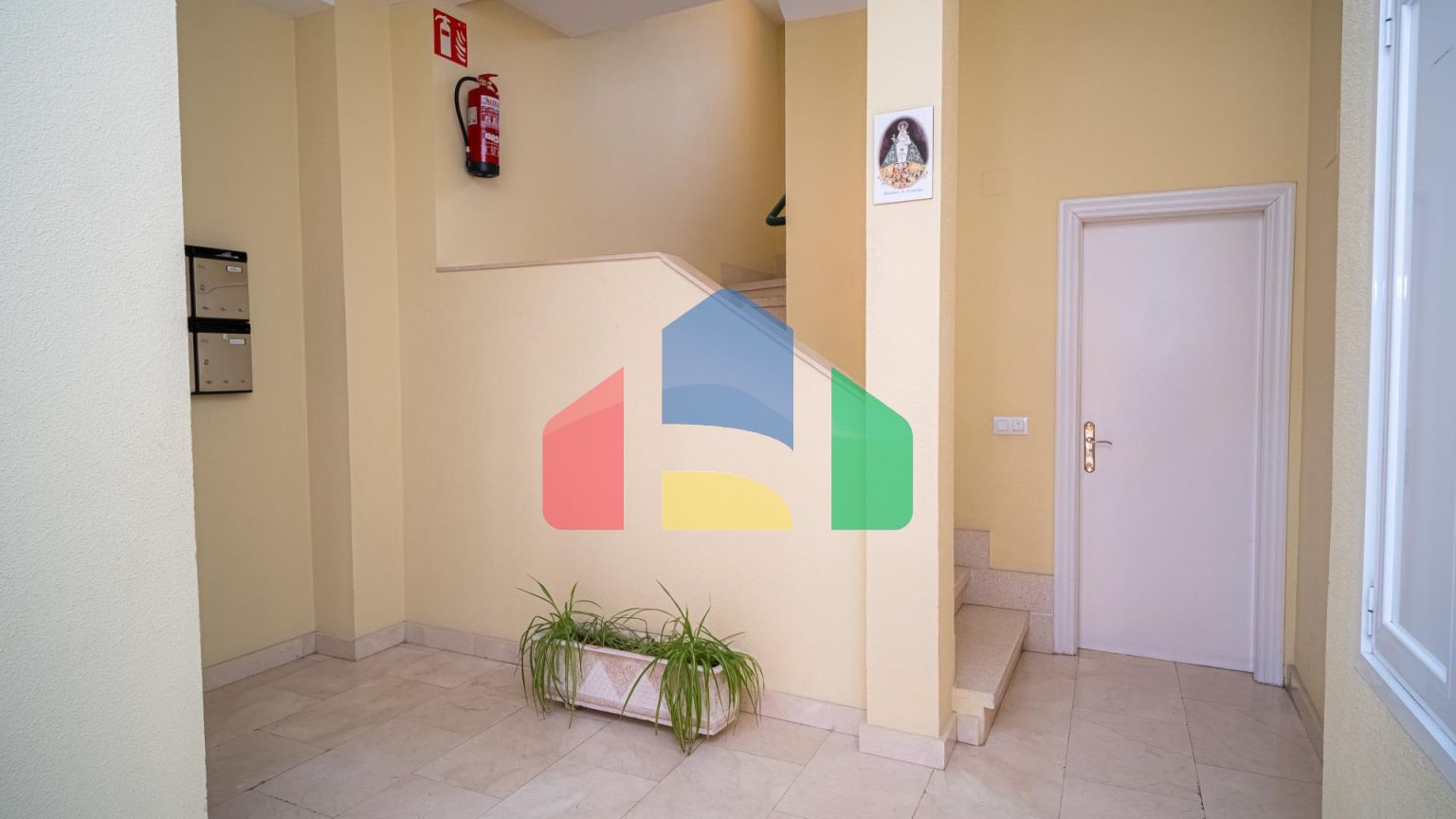 Buhardilla в Oviedo ID AS024