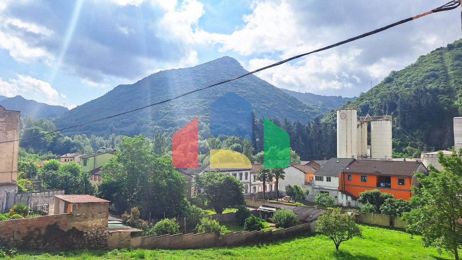 Buhardilla в Oviedo ID AS024