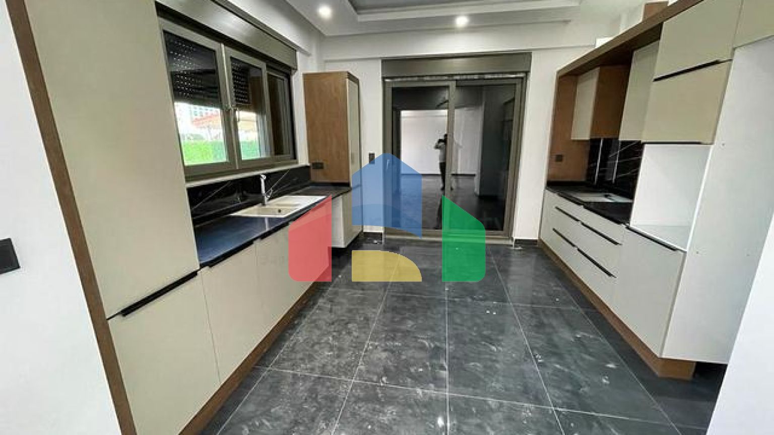 Вілли 4 + 1 з особистим басейном в кадрі Белеку