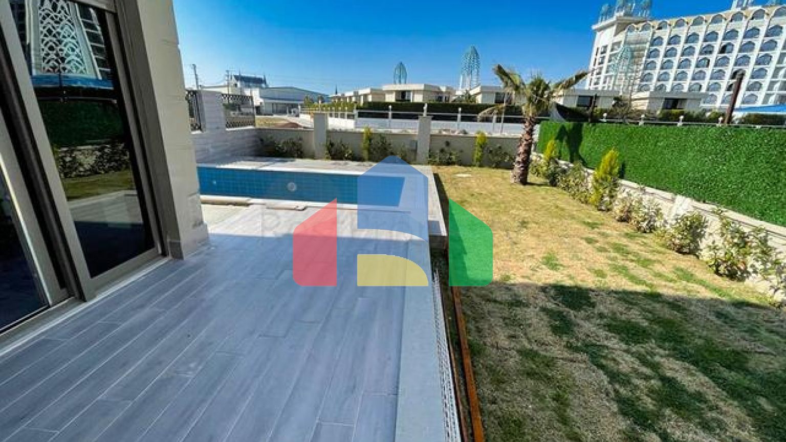 Вілли 4 + 1 з особистим басейном в кадрі Белеку