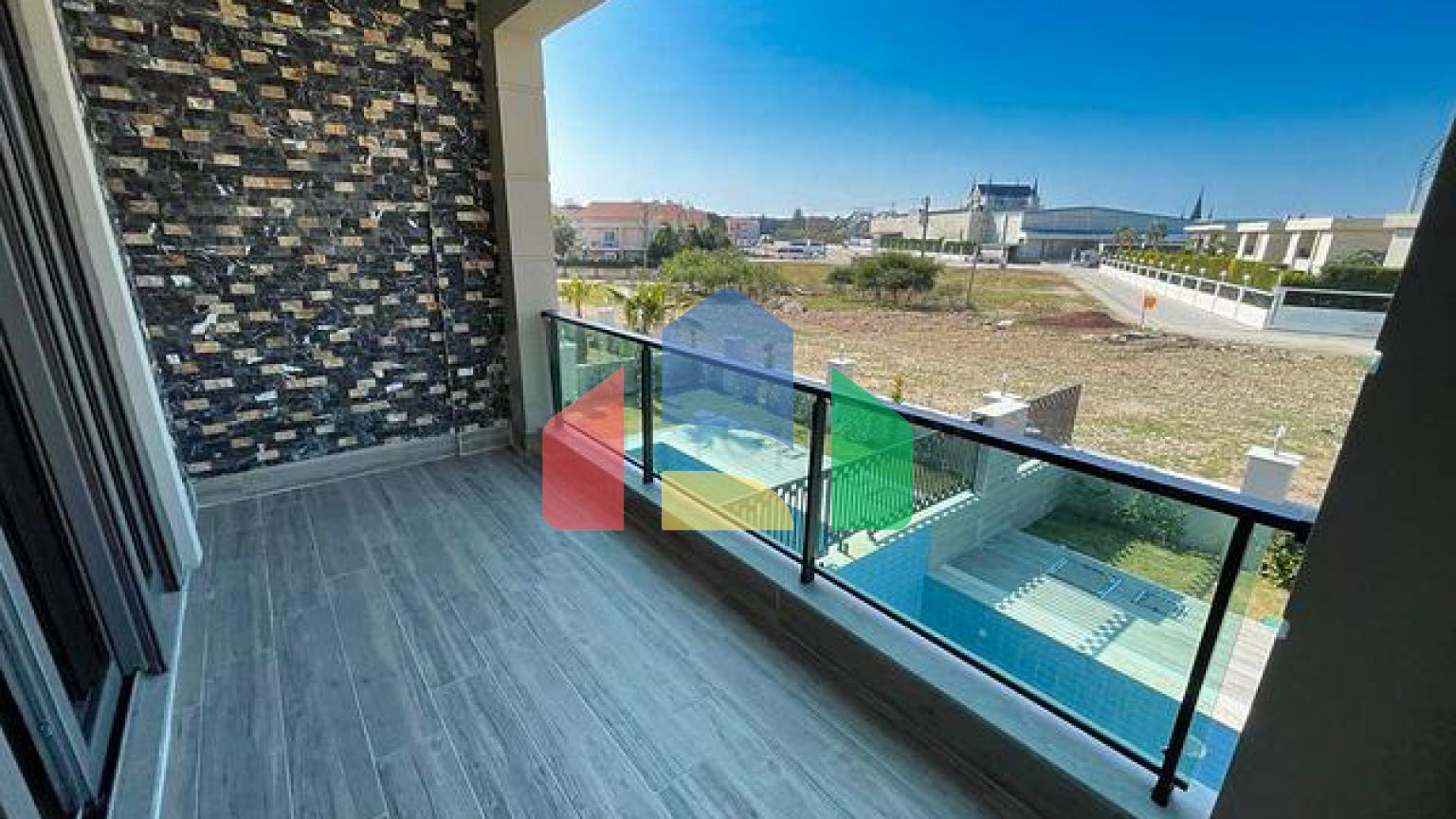 Вілли 4 + 1 з особистим басейном в кадрі Белеку