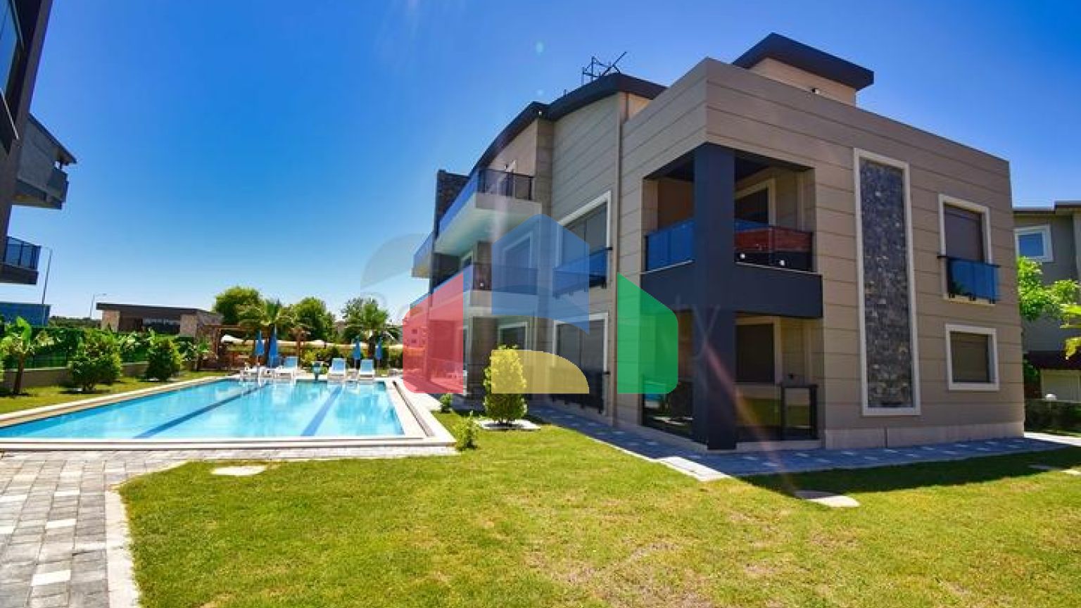 Квартиры планировки 1+1 ,  2+1 и 4+1 дуплекс в районе Белек - Анталия