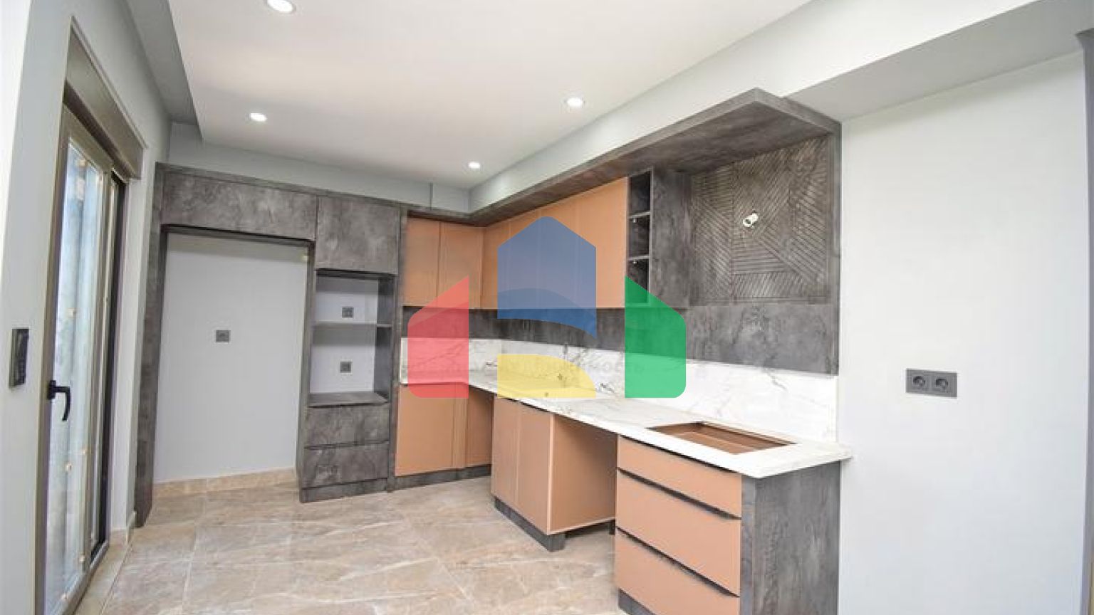 Квартиры планировки 1+1 ,  2+1 и 4+1 дуплекс в районе Белек - Анталия