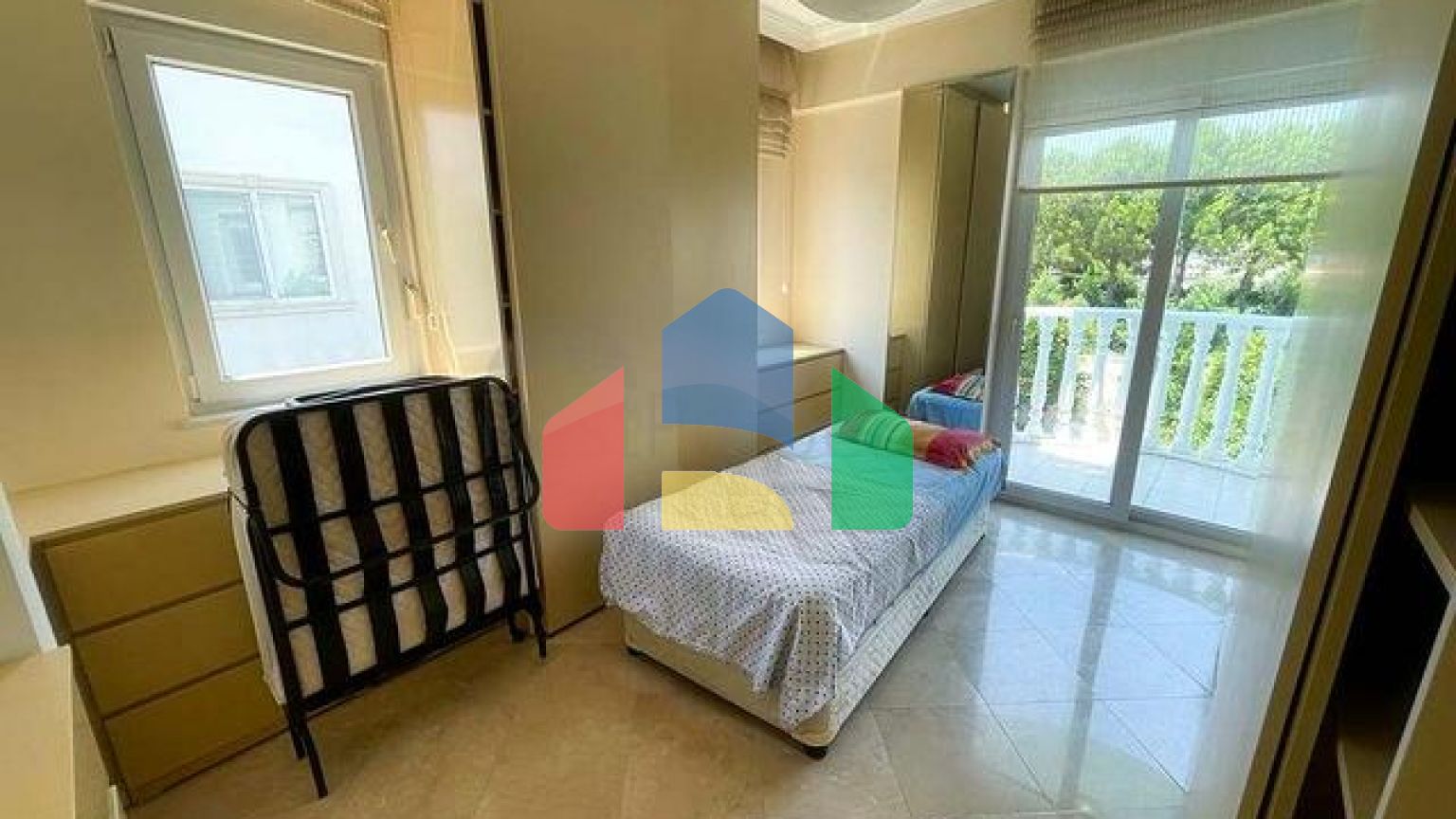 Вілла планування 3 + 1 розміром 320 м2 в районі Белек