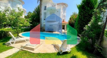 Вілла планування 3 + 1 розміром 320 м2 в районі Белек