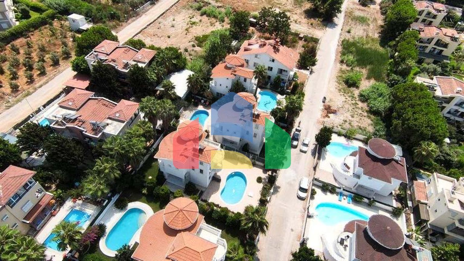 Вілла планування 3 + 1 розміром 320 м2 в районі Белек