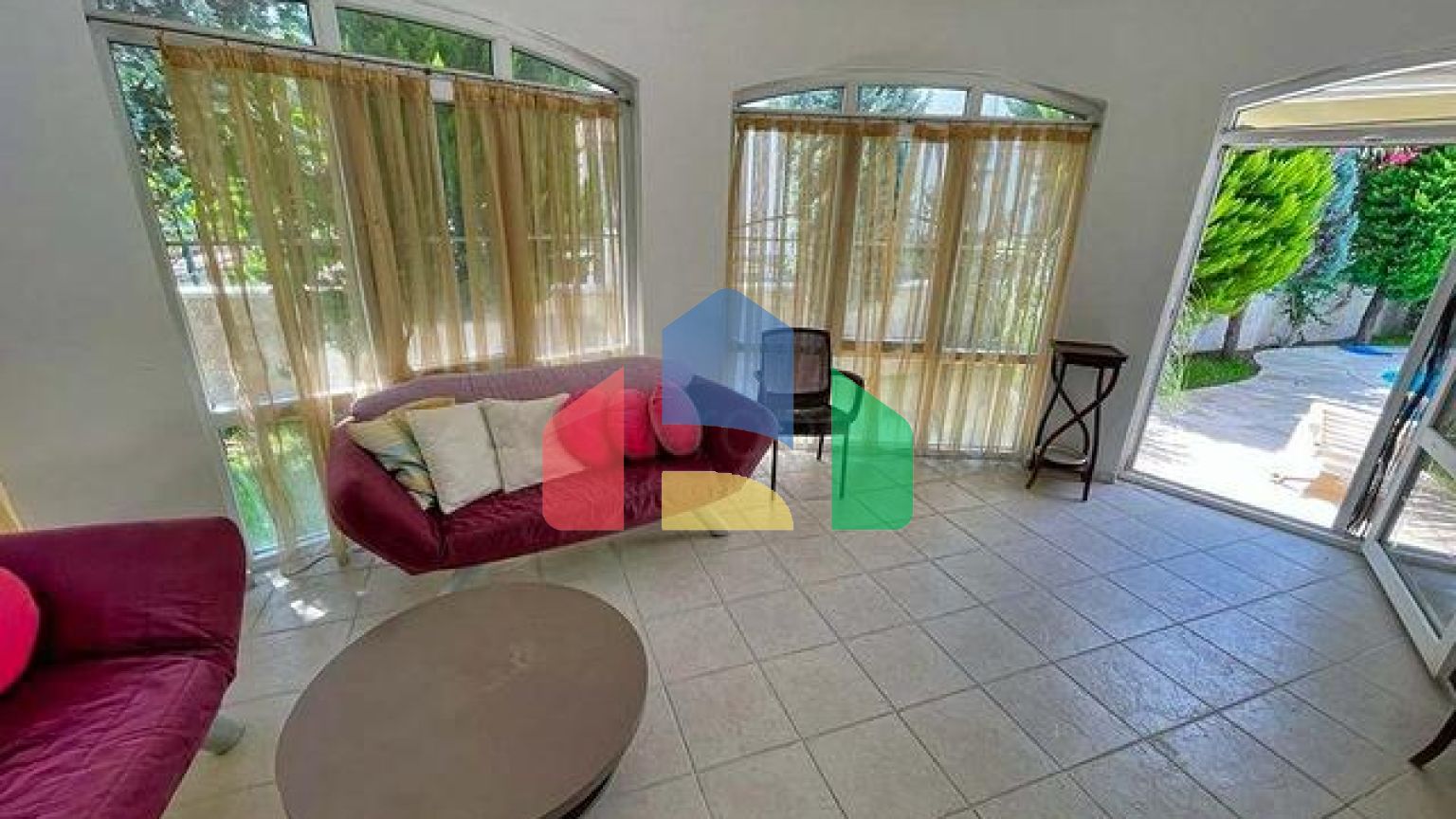 Вілла планування 3 + 1 розміром 320 м2 в районі Белек