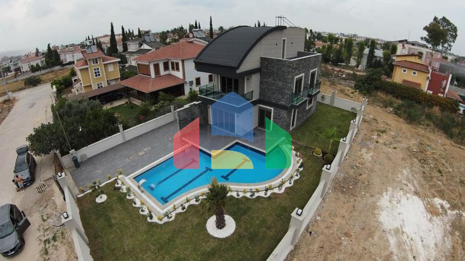 Вилла с бассейном планировки 5+1 в районе Белек - Анталия