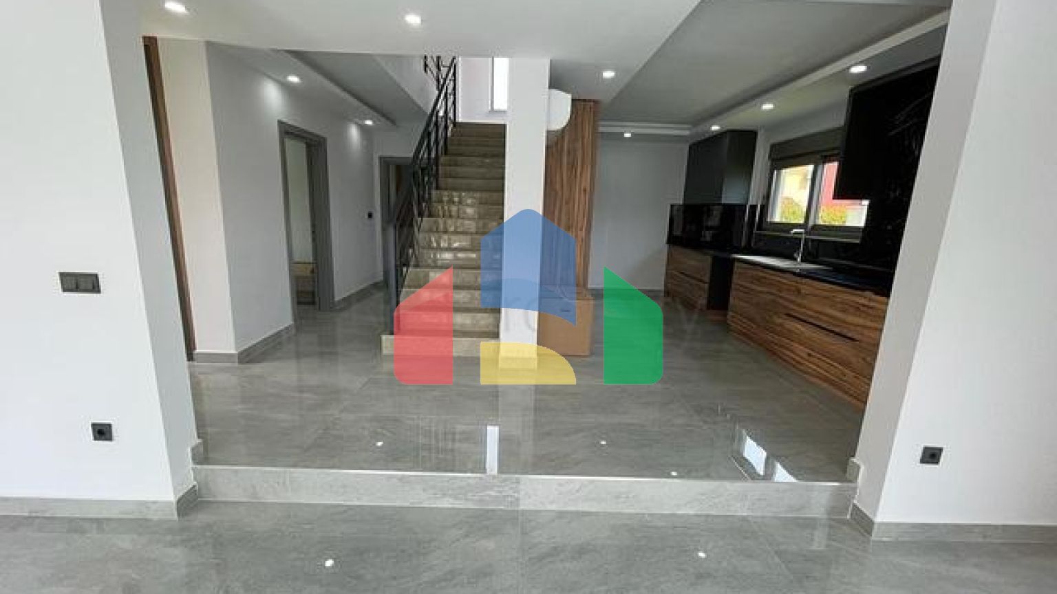 Вилла с бассейном планировки 5+1 в районе Белек - Анталия