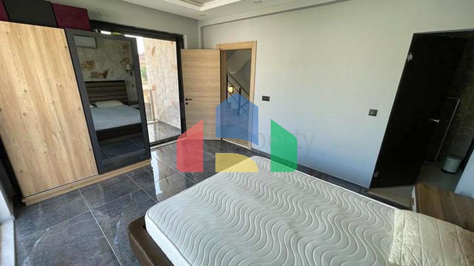 Квартира планировки 4+1 дуплекс в районе Белек - Анталия