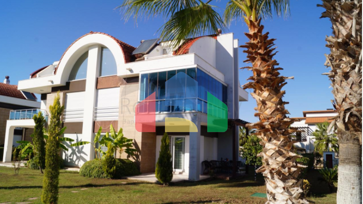 Вилла 4+1 с мебелью рядом с Национальным гольф клубом в Кадрие Белеке