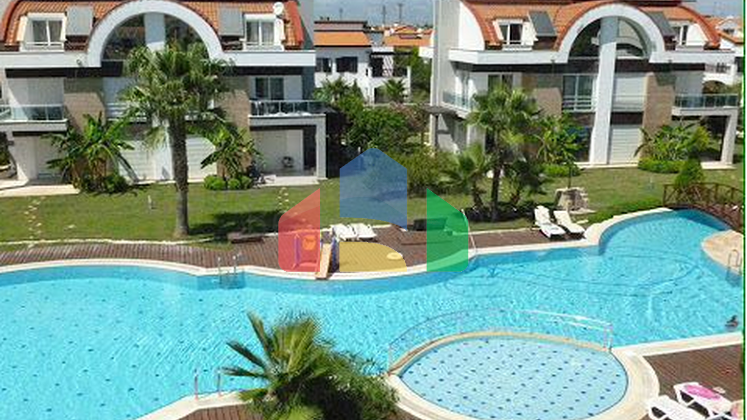 Вилла 4+1 с мебелью рядом с Национальным гольф клубом в Кадрие Белеке