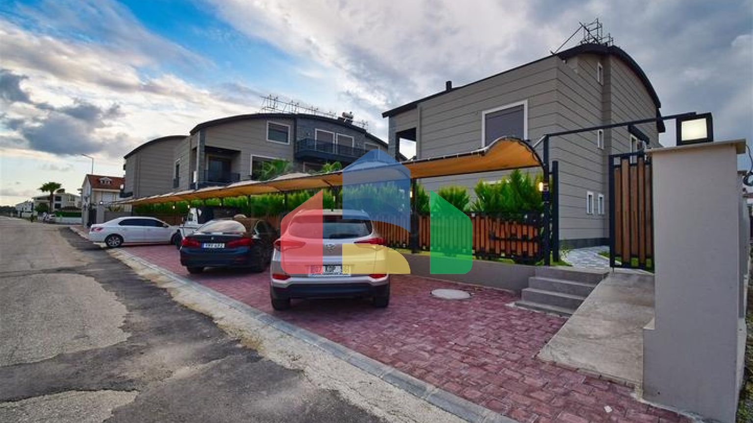 Квартира планировки 1+1 в престижном комплексе район Белек - Анталия