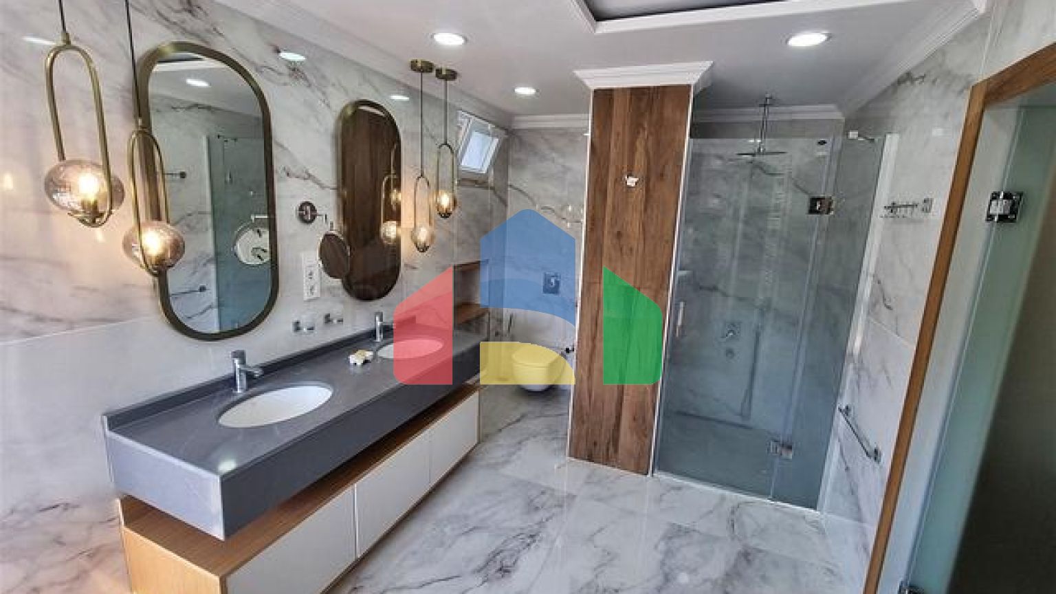 Вилла планировки 4+1 в микрорайоне Кадрие - Анталия