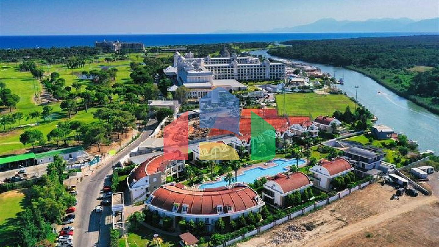 Вилла планировки 4+1 в микрорайоне Кадрие - Анталия