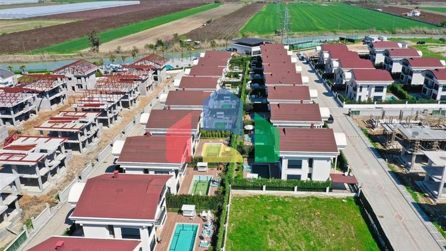 Вилла планировки 6+1 в районе Белек - Анталия