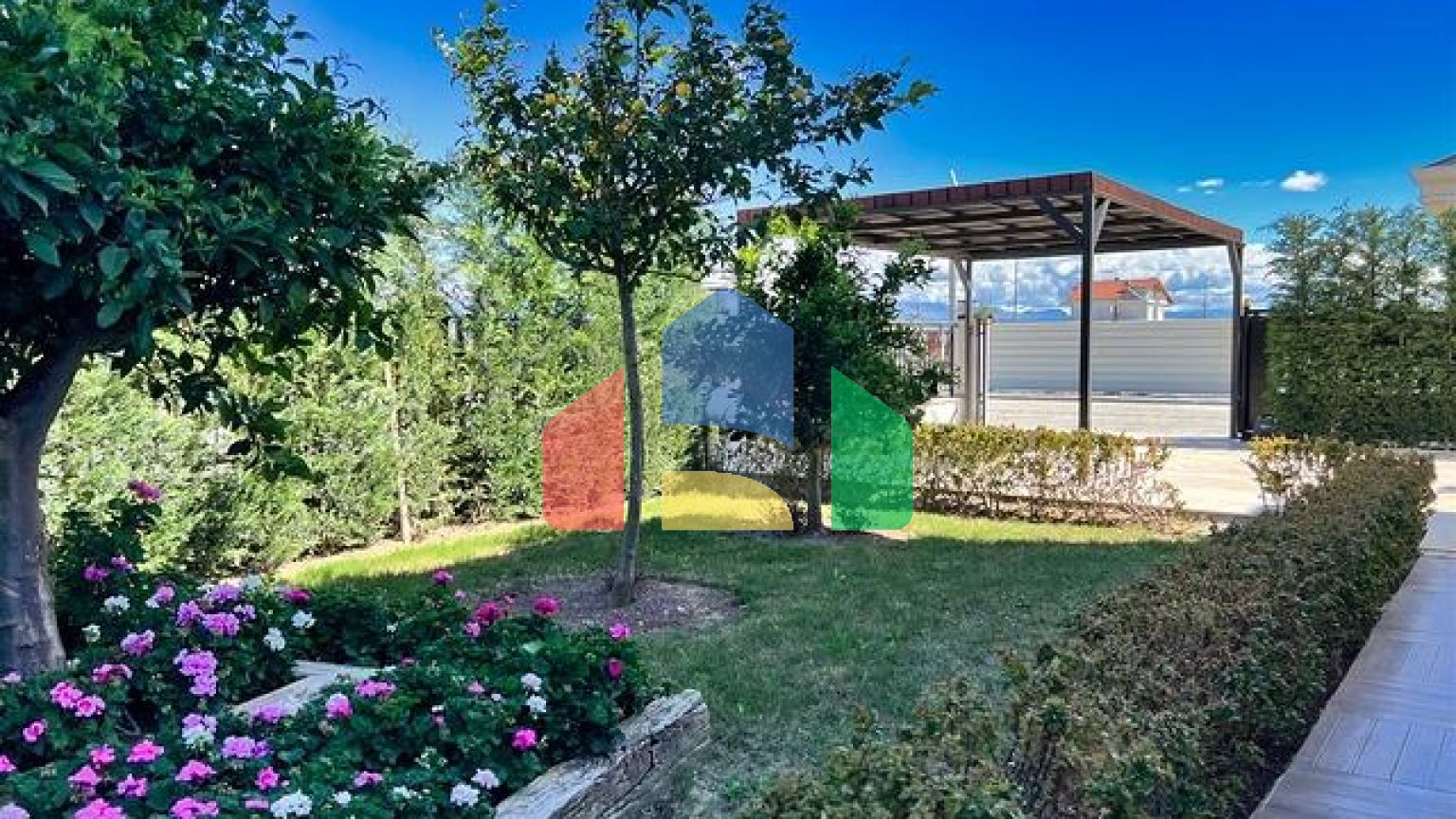 Вилла планировки 6+1 в районе Белек - Анталия