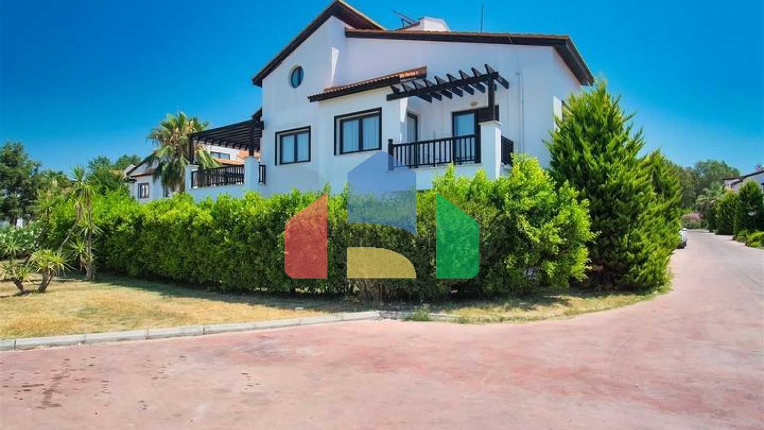 Квартиры планировки 1+1 и 2+1 в районе Белек - Анталия