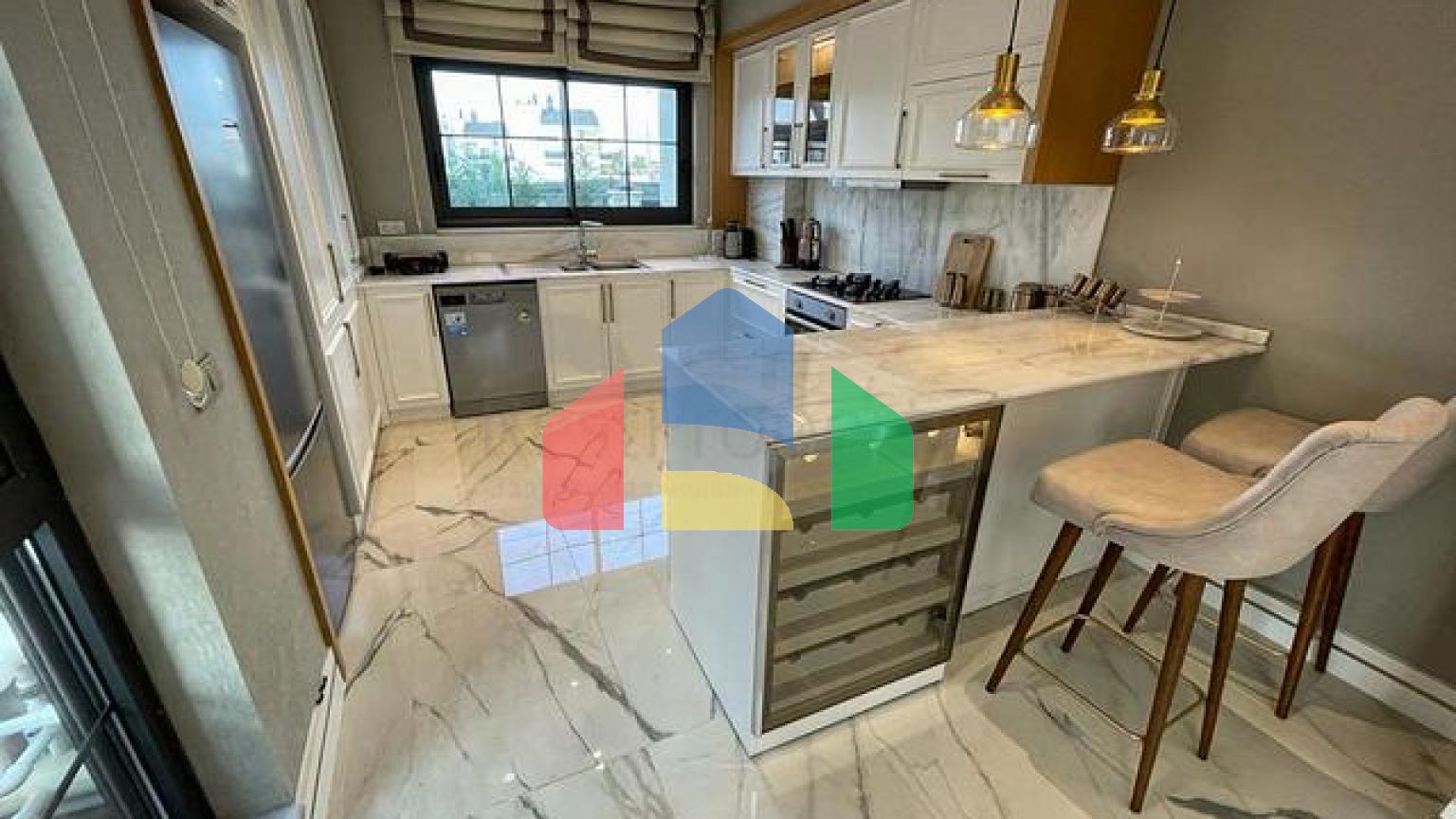 Виллы на завершении строительства в центре Белека