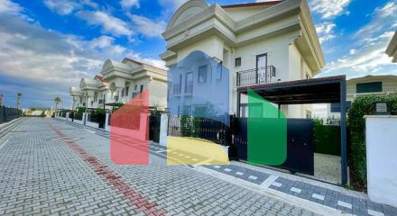 Виллы на завершении строительства в центре Белека