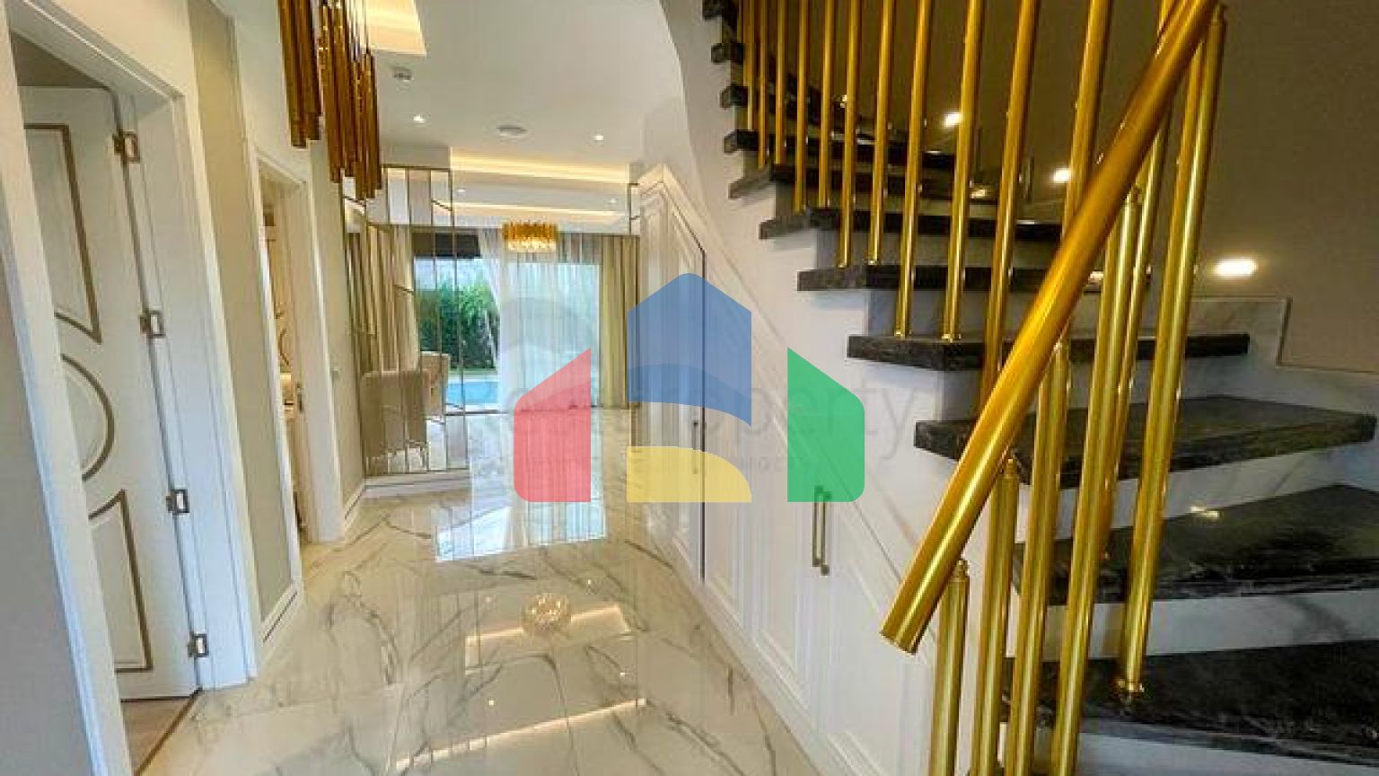 Виллы на завершении строительства в центре Белека