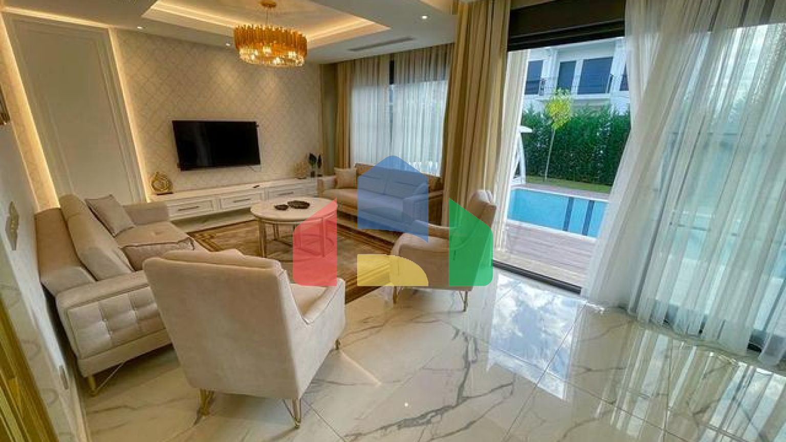 Виллы на завершении строительства в центре Белека