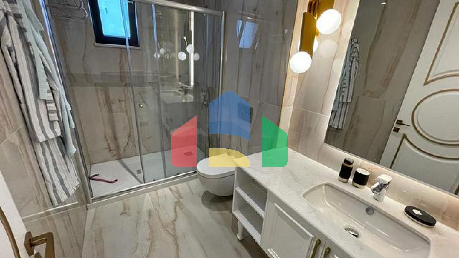 Виллы на завершении строительства в центре Белека