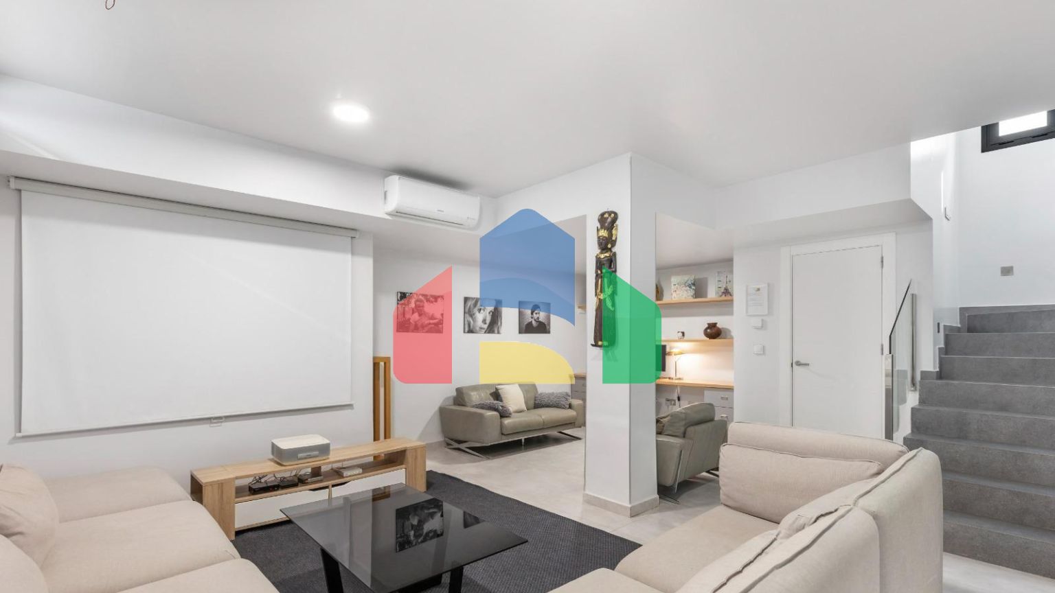 Независимая вилла с туристической лицензией и высокой доходностью — Вилламартин (Ориуэла Коста)