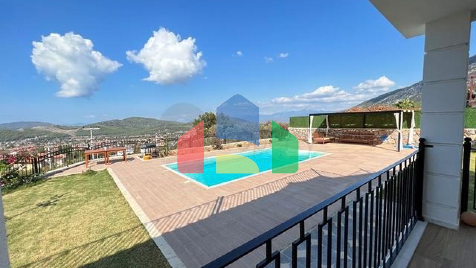 Вілла планування 4 + 1 в районі Фетхіє - Анталія