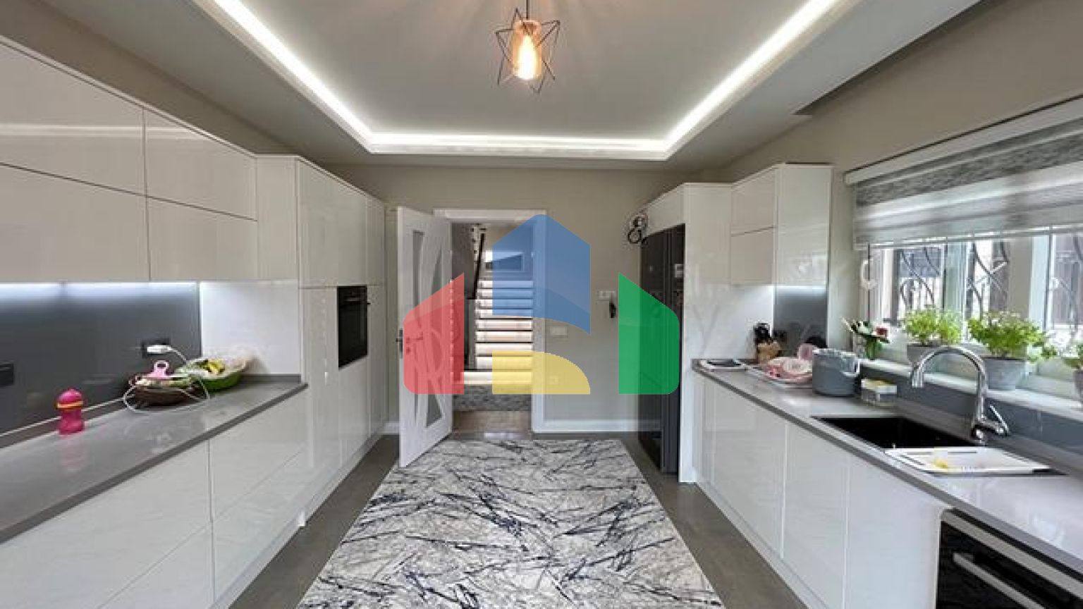 Вілла планування 4 + 1 в районі Фетхіє - Анталія