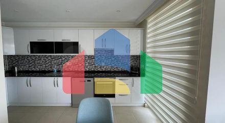 Квартира 2+1 с видом на горы , с большим бассейном -  Оваджыик