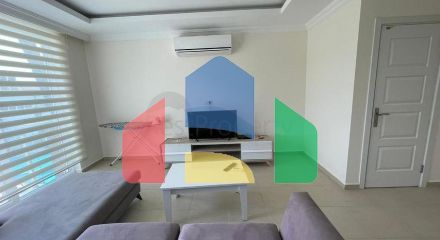 Квартира 2+1 с видом на горы , с большим бассейном -  Оваджыик