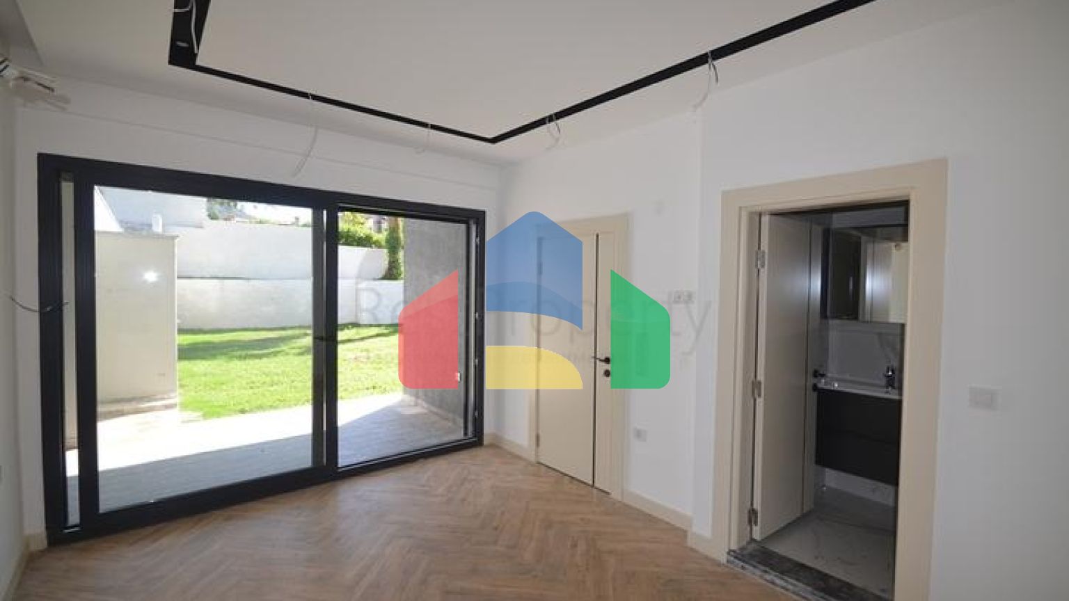 Вилла планировки 5+1 в районе Фетхие - Анталия