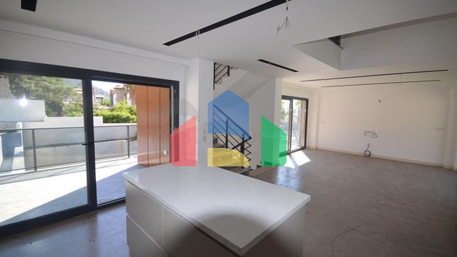 Вилла планировки 5+1 в районе Фетхие - Анталия