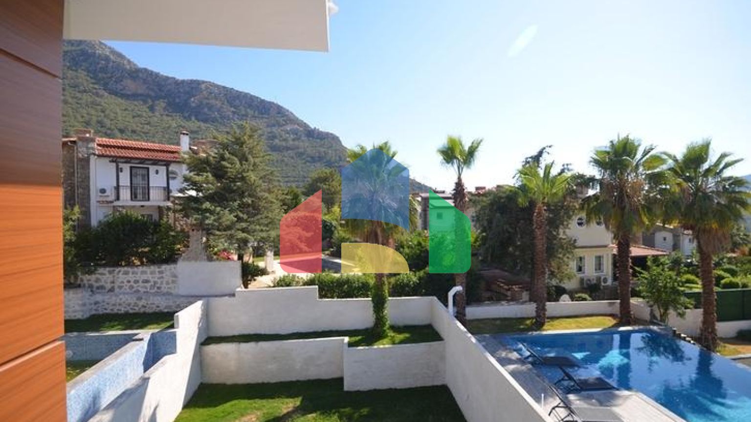 Вилла планировки 5+1 в районе Фетхие - Анталия