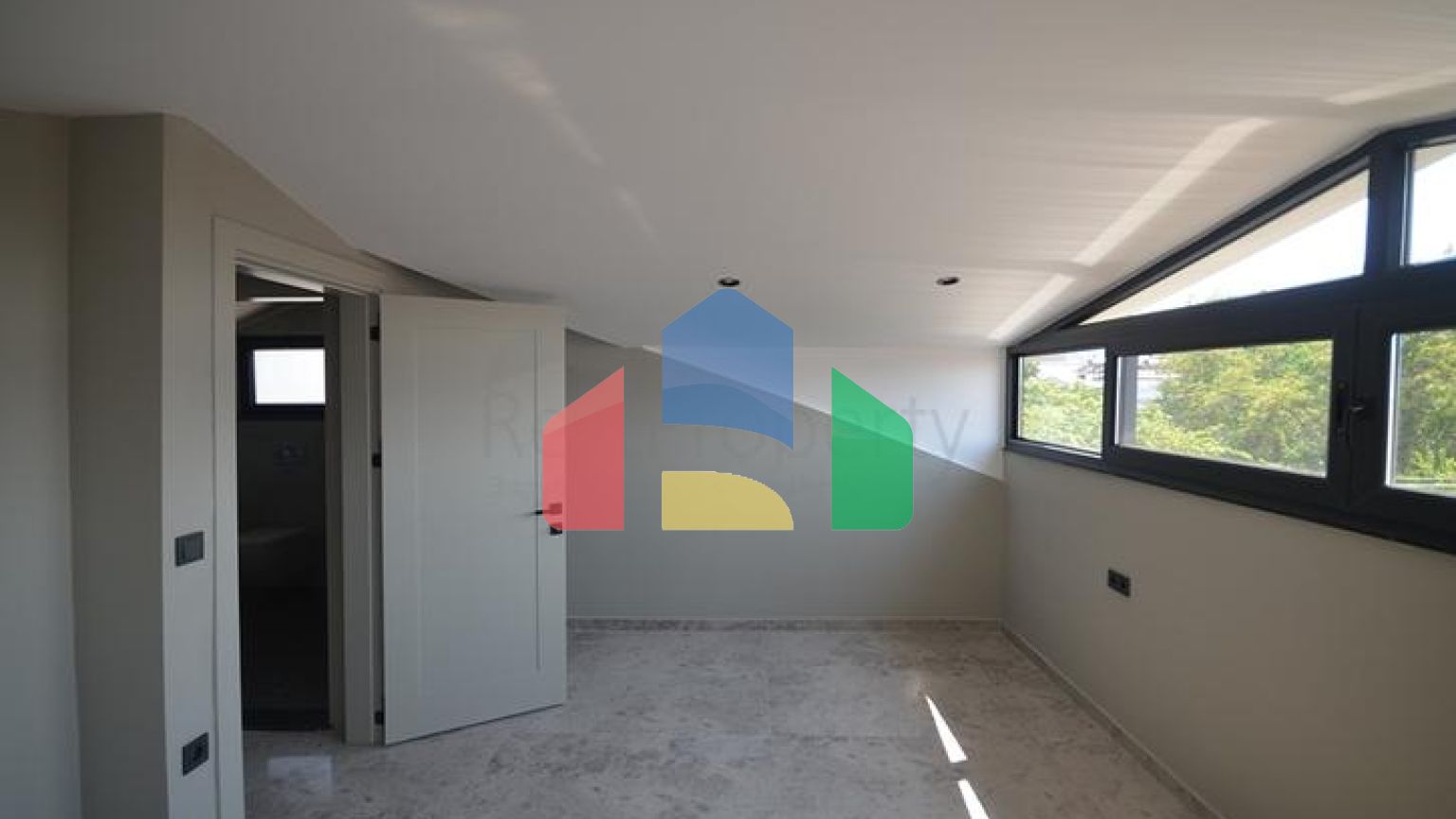 Вілла планування 4 + 1 в районі Фетхіє - Анталія